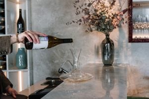 porque e quando decantar um vinho