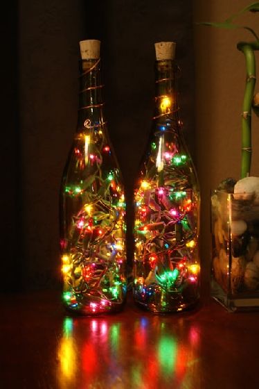 Garrafas de vinho na decoração